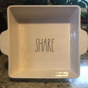 Rae Dunn Share Casserole Dish